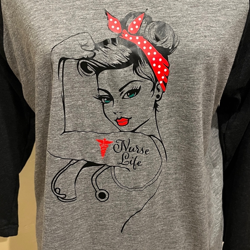 “Nurse Life” Graphic Black and Gray Baseball Tee